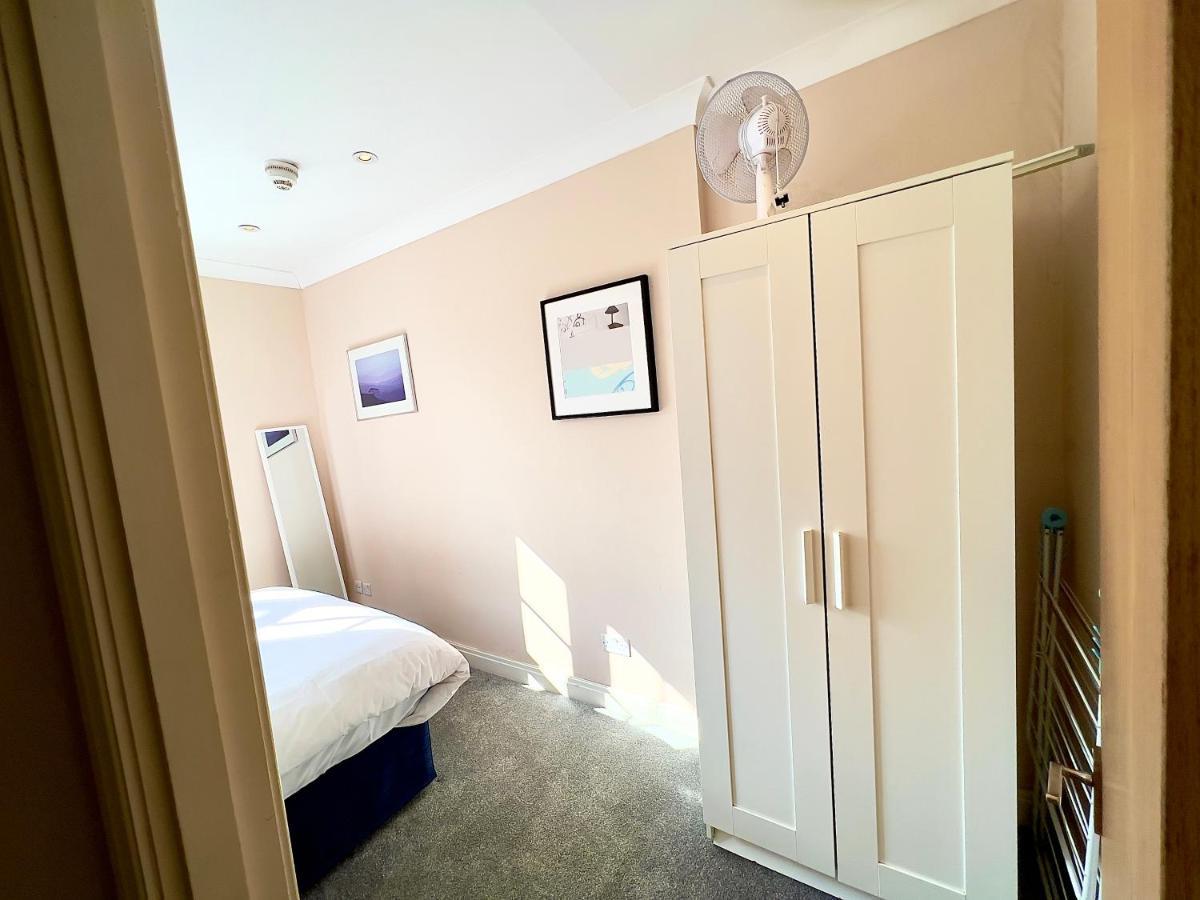 2 Bedroom Apartment In Westminster London Exteriör bild