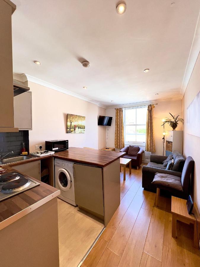 2 Bedroom Apartment In Westminster London Exteriör bild